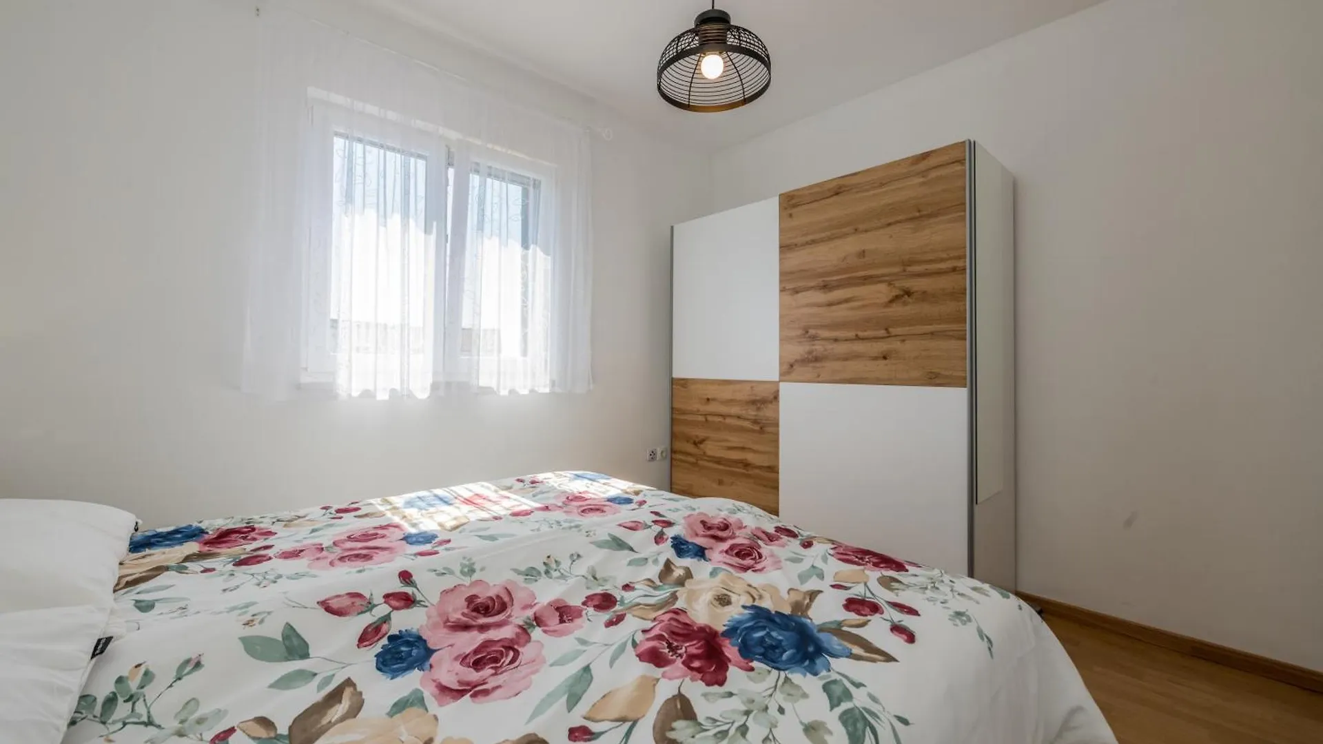 Sun Island Apartment Trogir Croácia