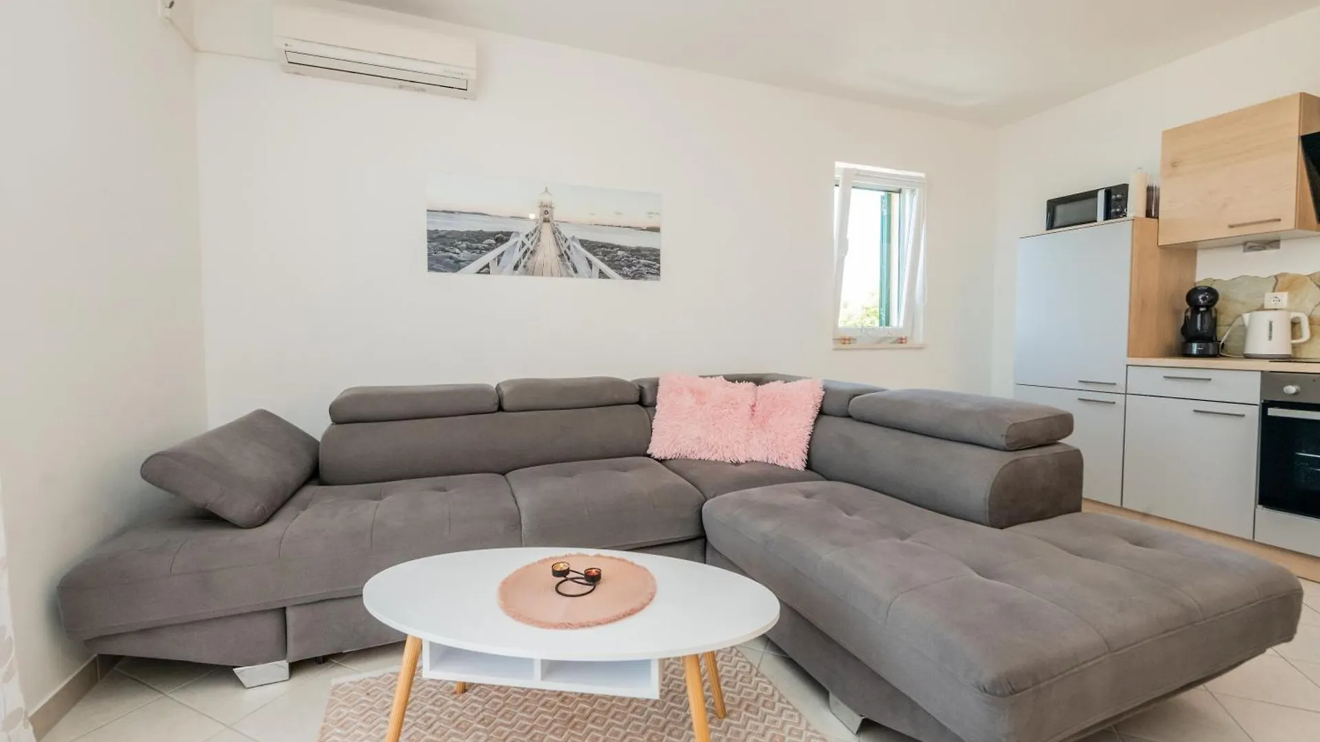 Sun Island Apartment Trogir
